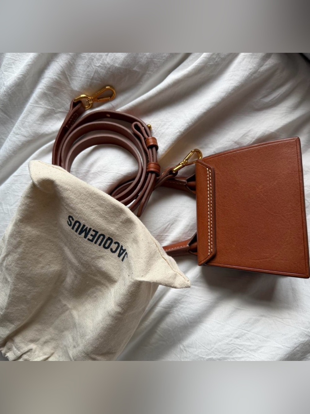 Jacquemus Tan Le Chiquito Top-Handle Mini Bag with Gold Logo - Picture 2 of 3